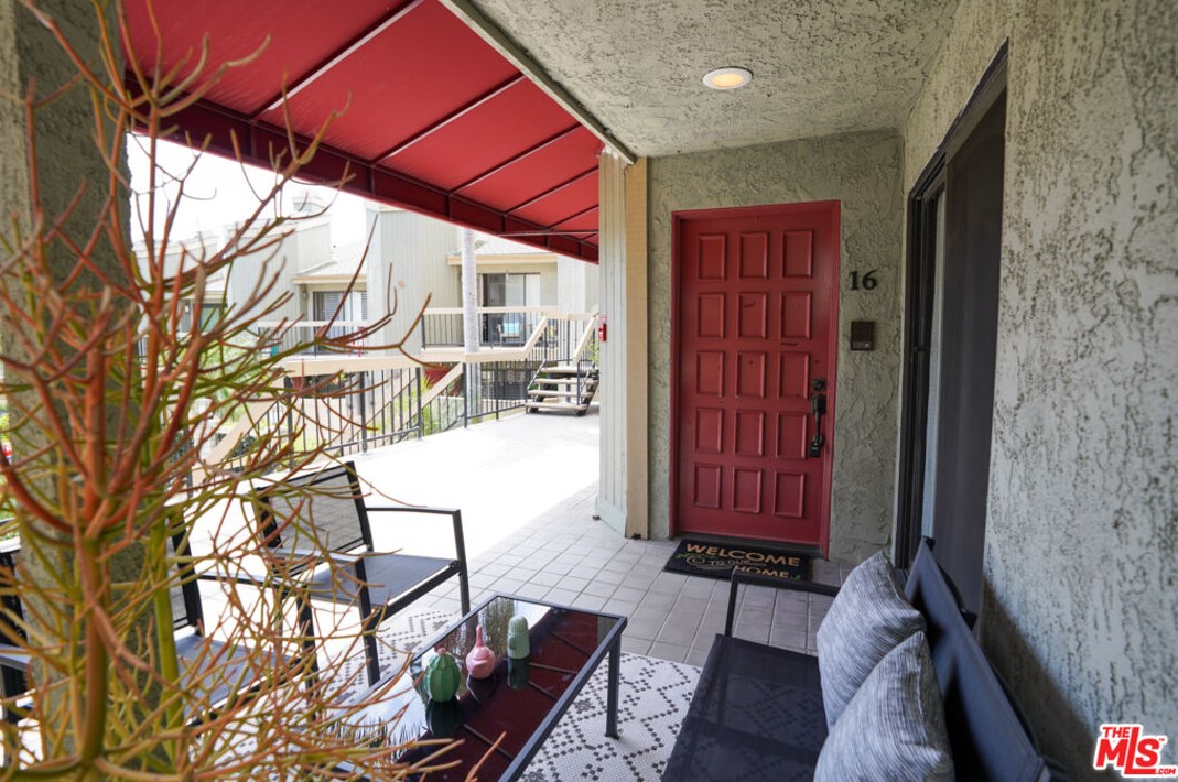 2601 E 19th St #16, Long Beach, CA 90755