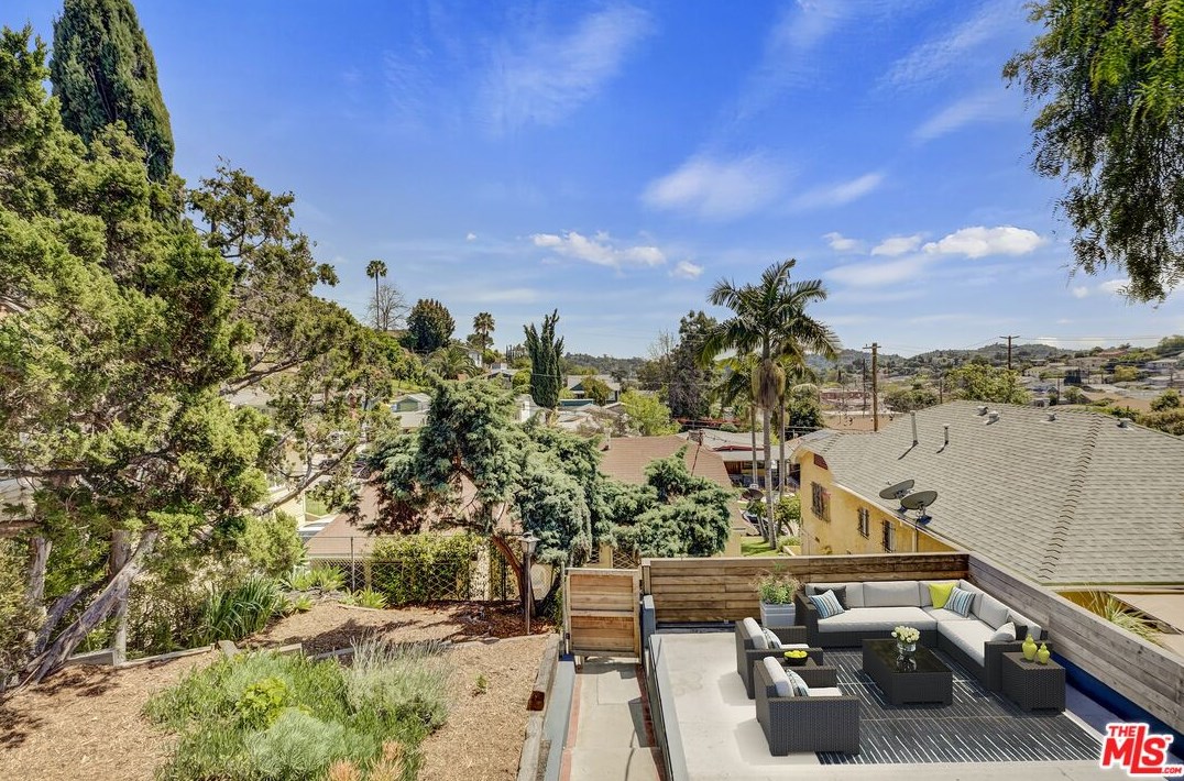 6171 Oak Crest Way, Los Angeles, CA 90042-1309