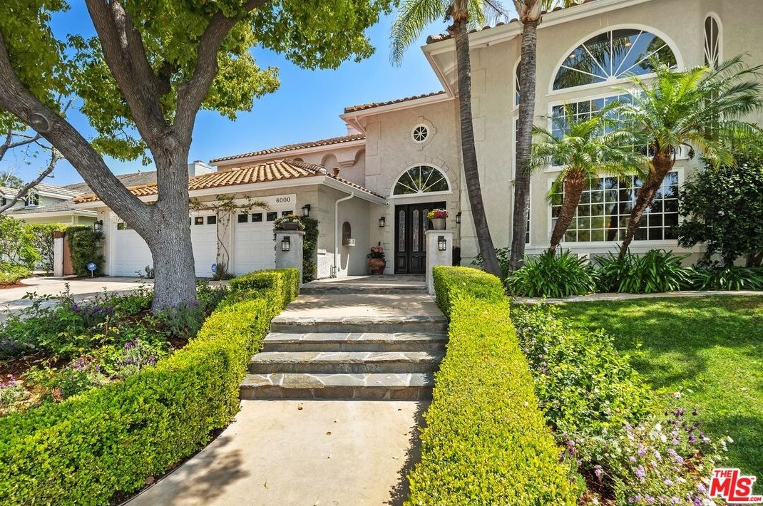 6000 Macadam Ct, Calabasas, CA 91301-1676
