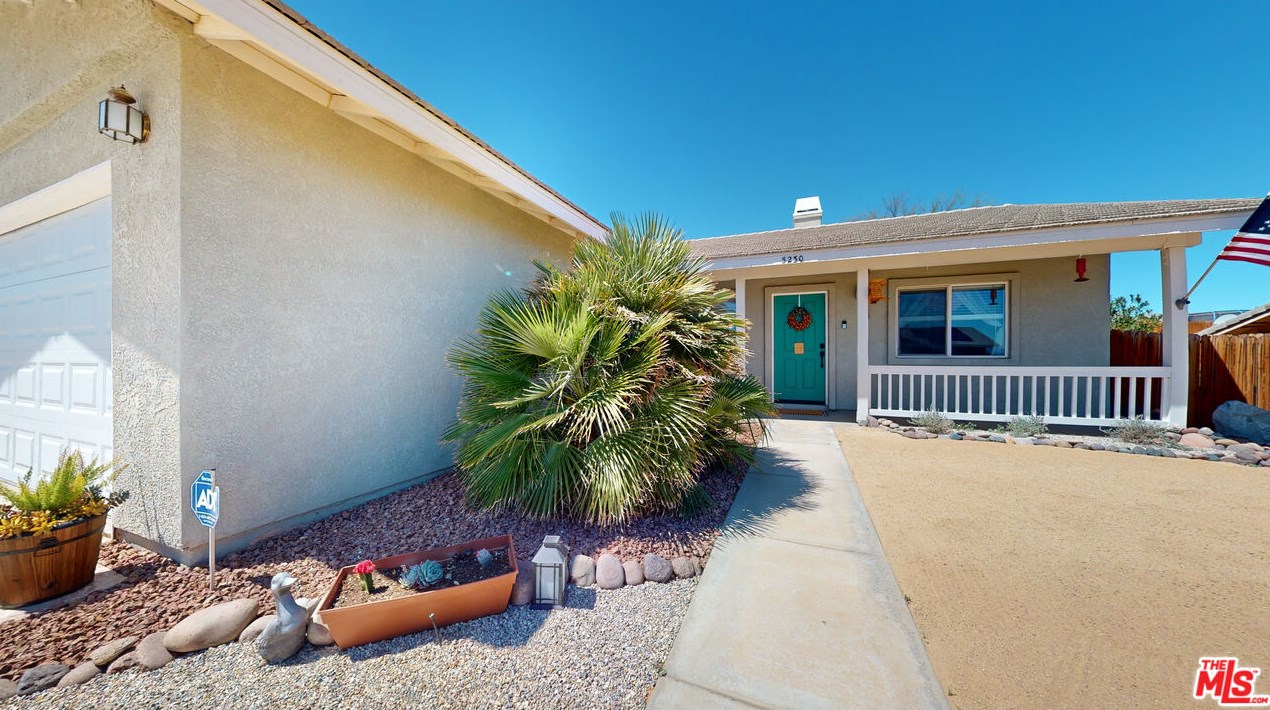 5230 Verenda Ave, Twntynine Plm, CA 92277