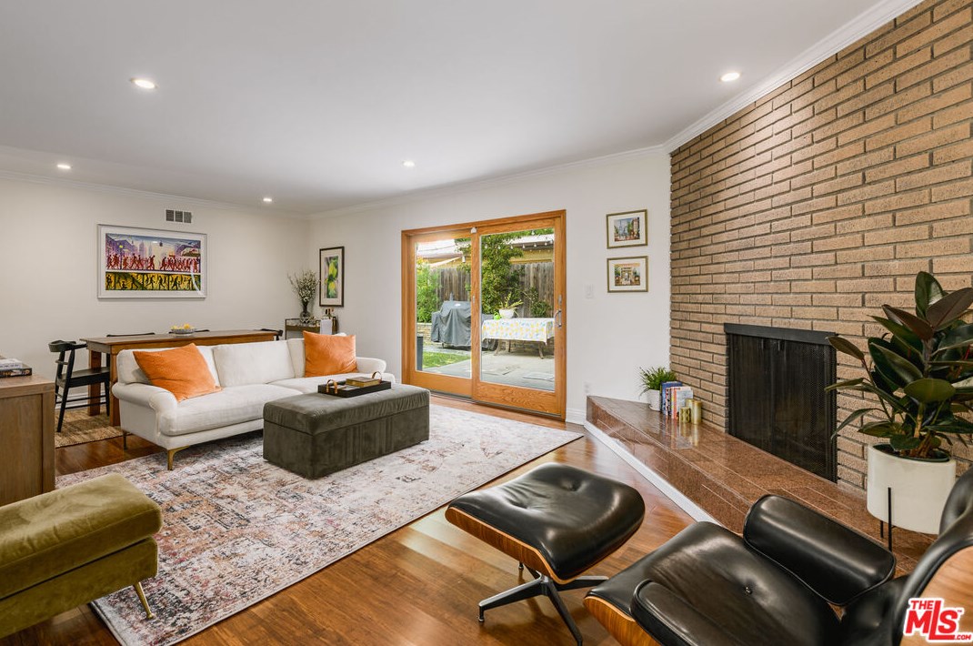 3511 Parrish Ave, Los Angeles, CA 90065-3418