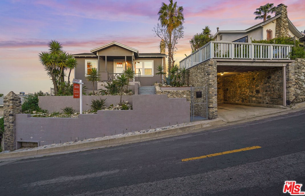 5148 O Sullivan Dr, Los Angeles, CA 90032-4051