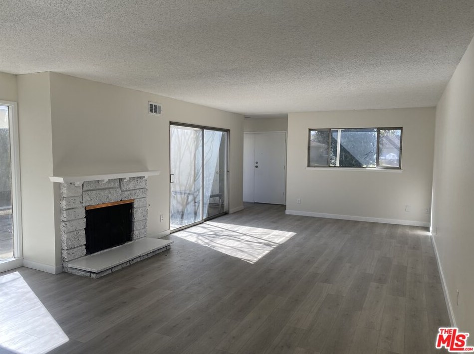 202 N Royal Pl, Anaheim, CA 92806