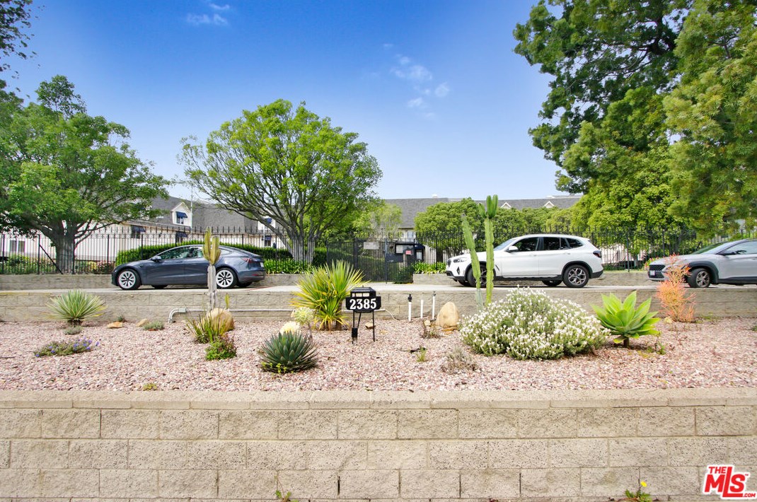 2385 Roscomare Rd #e15, Los Angeles, CA 90077