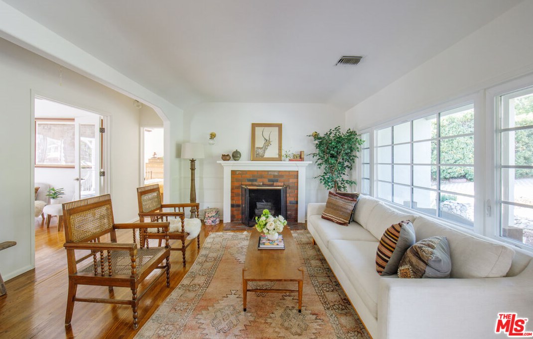3254 Mills Ave, Glendale, CA 91214