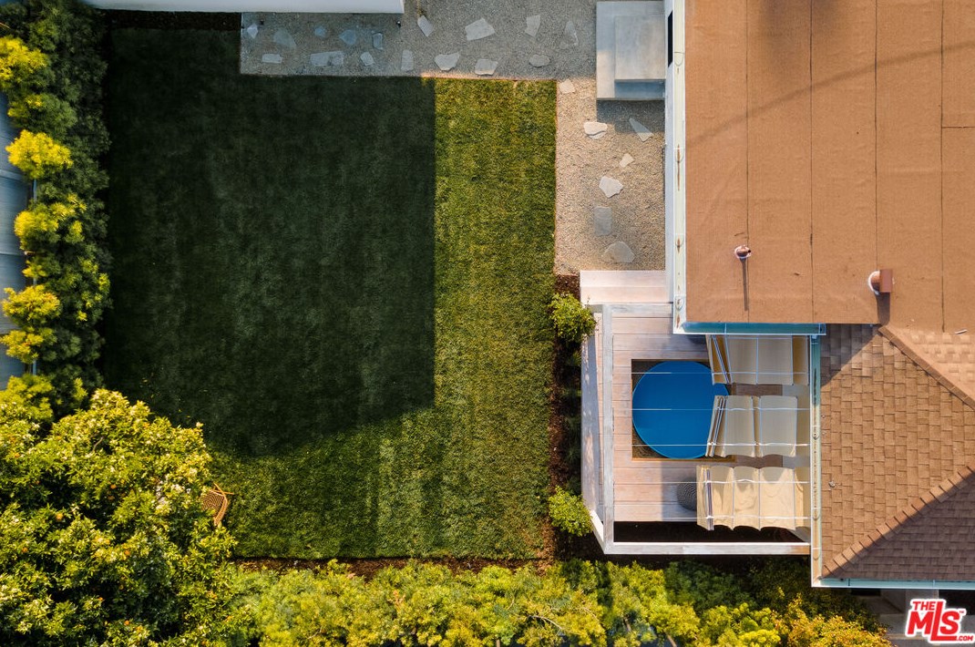 5742 Fallsgrove St, Los Angeles CA  90016-5029 exterior