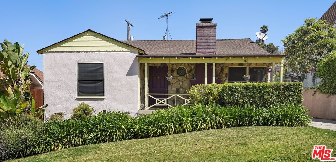1211 Green St, Glendale, CA 91205-3626