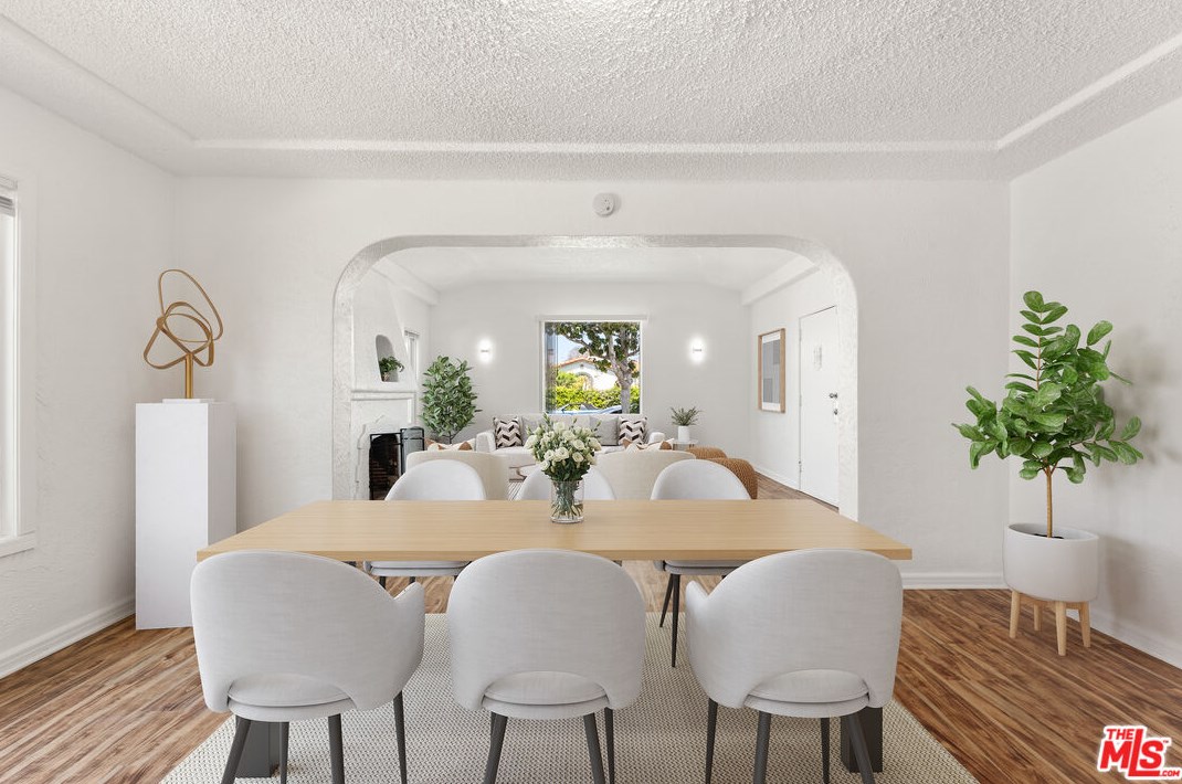 3626 62nd St, Los Angeles CA  90043-3704 exterior