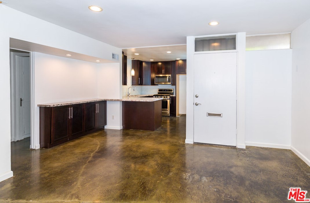465 S Hudson Ave #2, Pasadena, CA 91101
