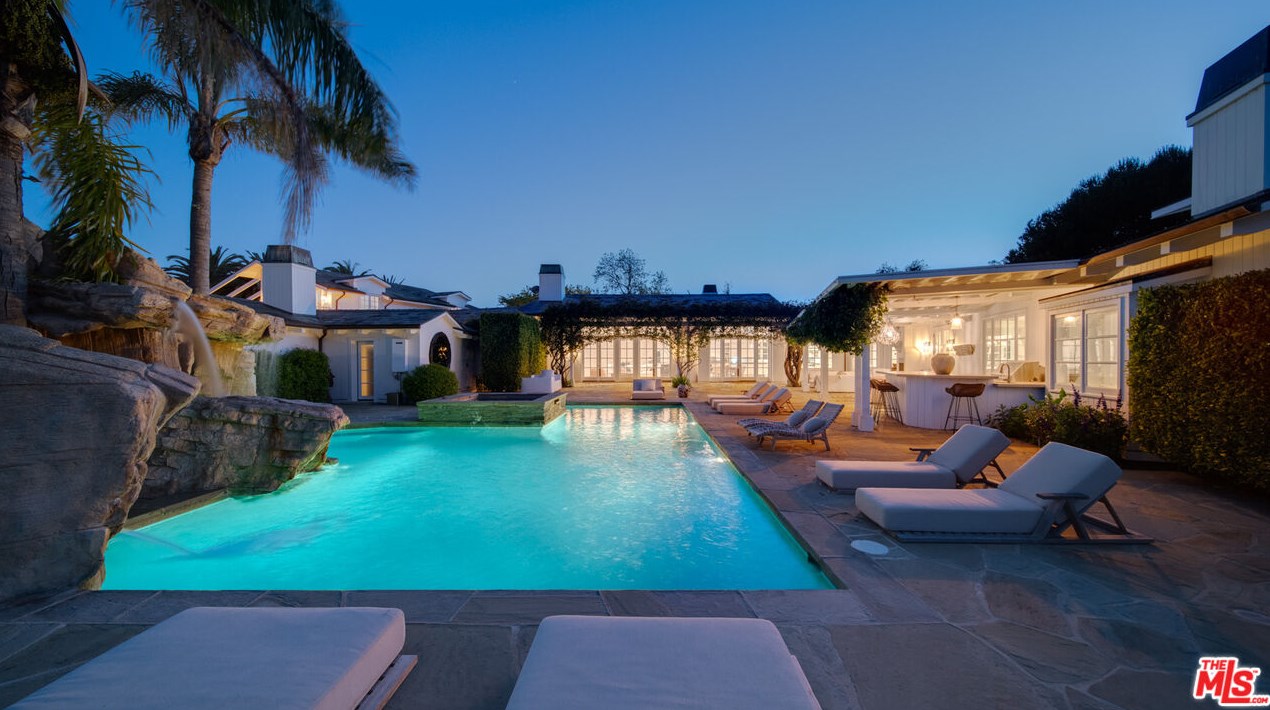 28823 Cliffside Dr, Malibu, CA 90265-4209