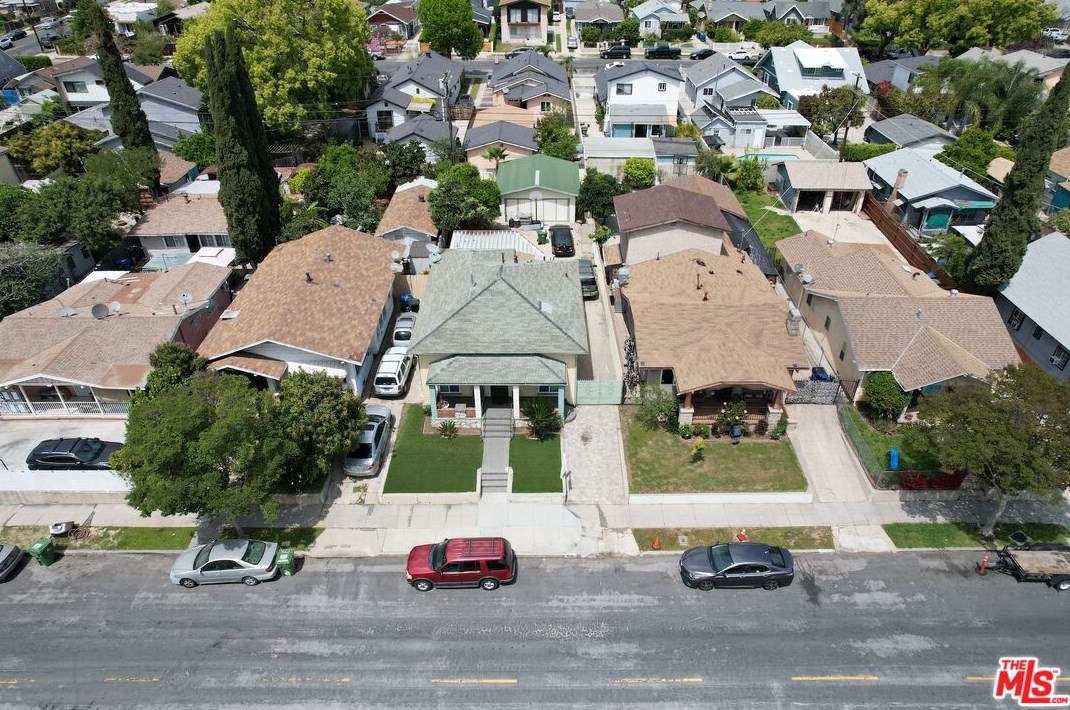 5125 Meridian St, Los Angeles CA  90042-1709 exterior