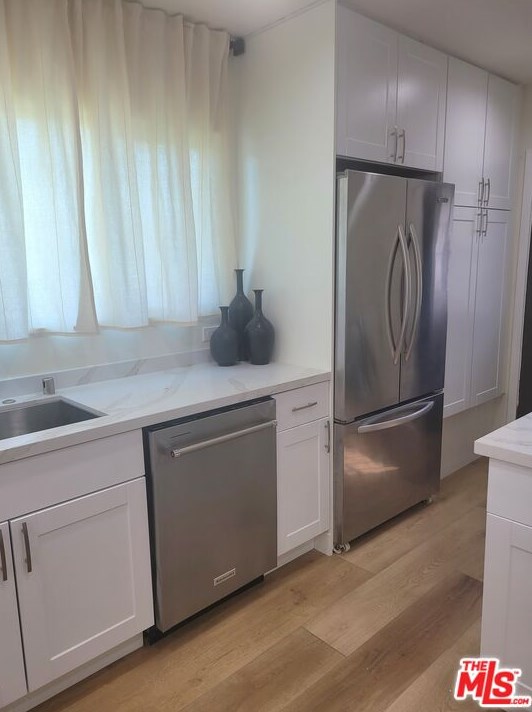 1713 82nd St, Los Angeles CA  90001-4003 exterior