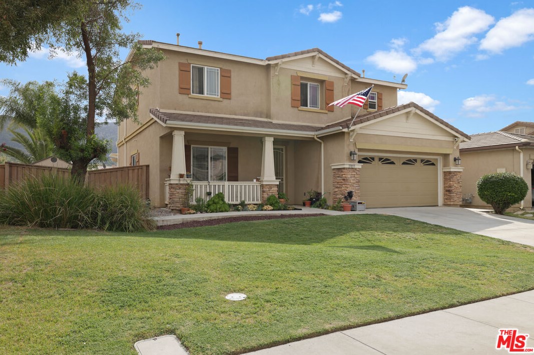 19855 Silverwood Dr, Lake Elsinore, CA 92530