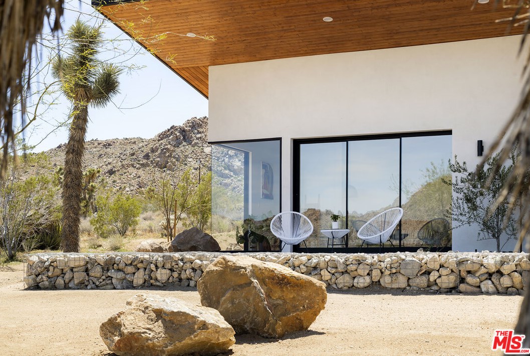 8989 Tortuga Trl, Joshua Tree, CA 92252-5191
