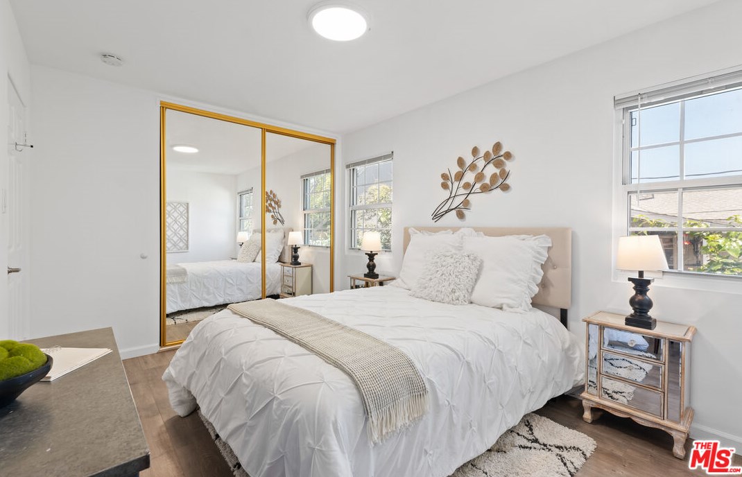 8837 De Haviland Ave, Los Angeles CA  90045-4116 exterior