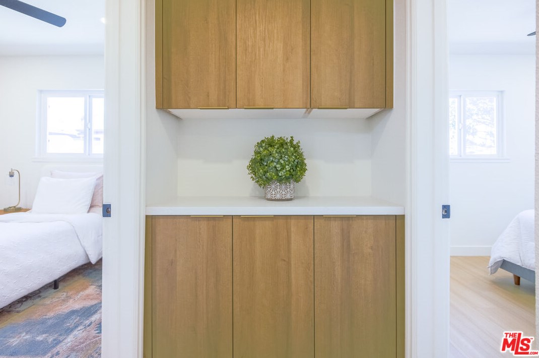 2433 238 St, Torrance CA  90505-4510 exterior