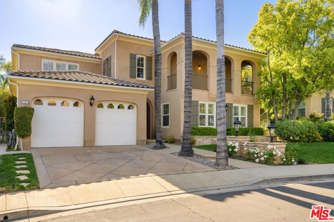 161 Sawtelle Ct, Simi Valley, CA 93065-7375