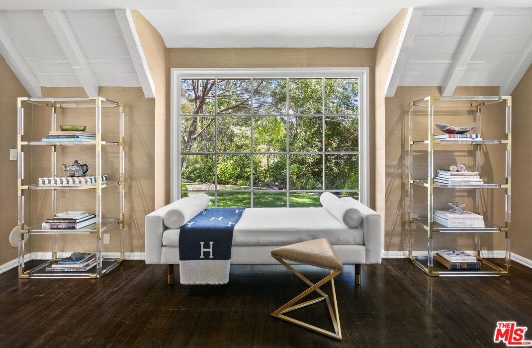 7613 Willow Glen Rd, Los Angeles CA  90046-1655 exterior