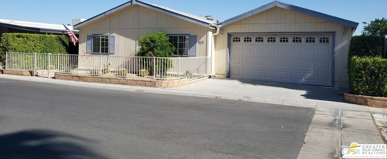 256 S Paseo Laredo, Cathedral City, CA 92234