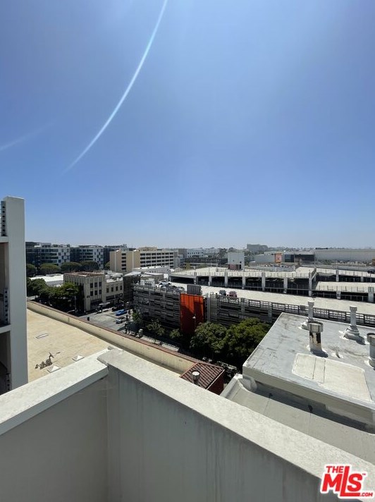 1453 3rd Street Promenade, Santa Monica CA  90401-2397 exterior
