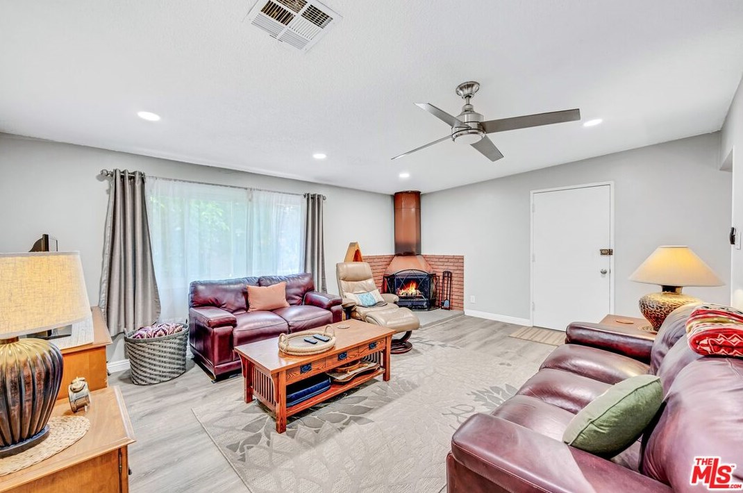 333 Nora Ave, West Covina CA  91790-1517 exterior
