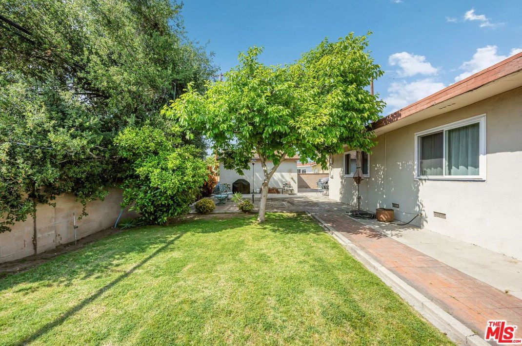 333 Nora Ave, West Covina CA  91790-1517 exterior