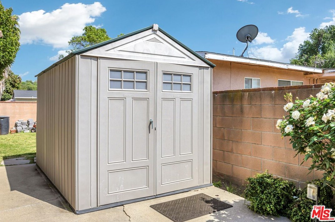 333 Nora Ave, West Covina CA  91790-1517 exterior