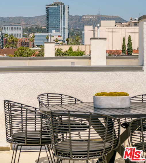 1248 Lodi Pl, Los Angeles CA  90038-1710 exterior
