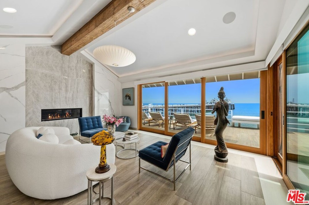 23018 Pacific Coast Hwy, Malibu, CA 90265