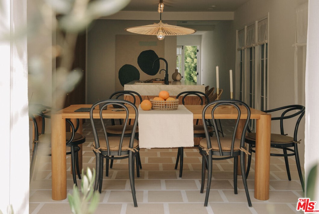 349 Stowe Ter, Los Angeles, CA 90042-3535