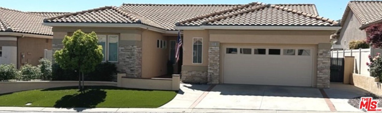 4949 Singing Hills Dr, Banning, CA 92220-6635