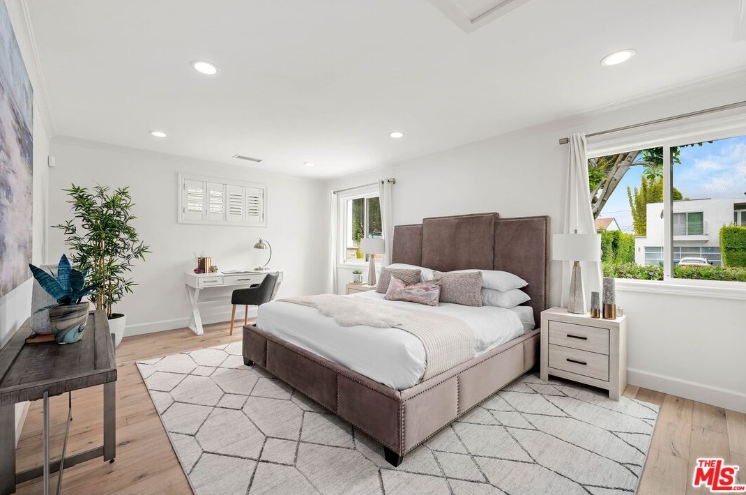 3431 Greenfield Ave, Los Angeles CA  90034-5301 exterior