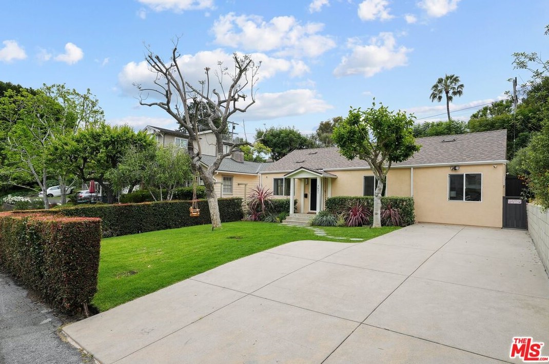 3431 Greenfield Ave, Los Angeles CA  90034-5301 exterior