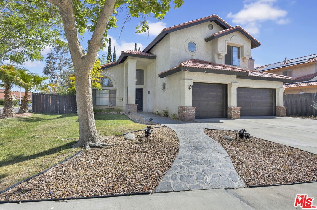 5316 Opal Ave, Palmdale, CA 93552-6903