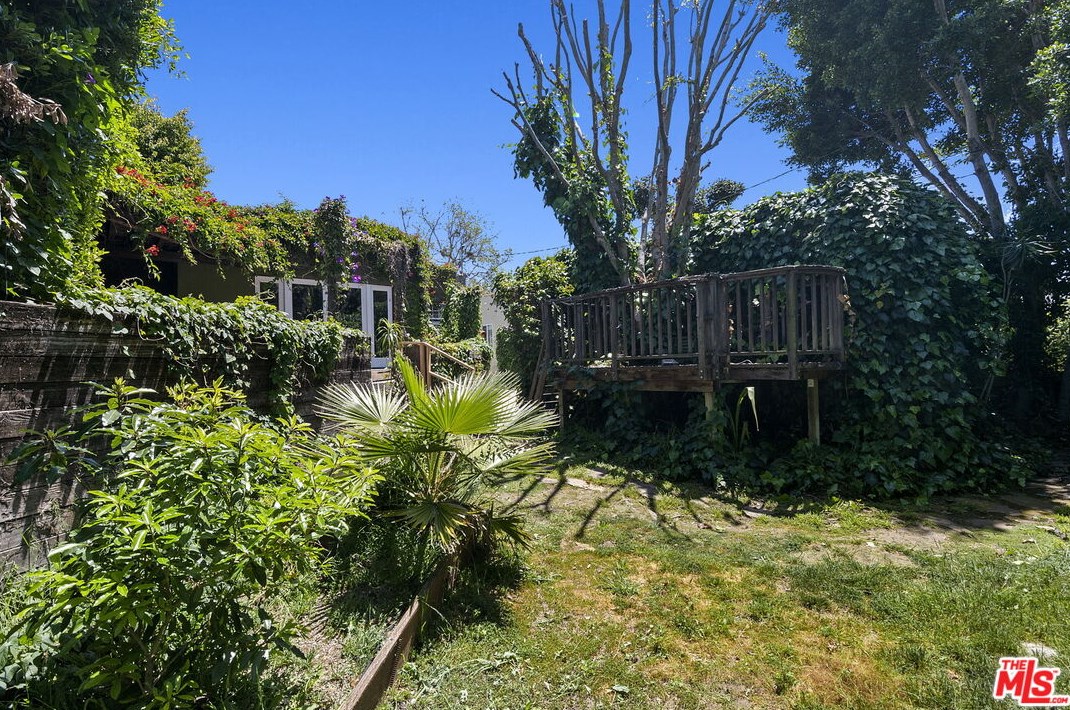 2073 Kerwood Ave, Los Angeles CA  90064-2689 exterior