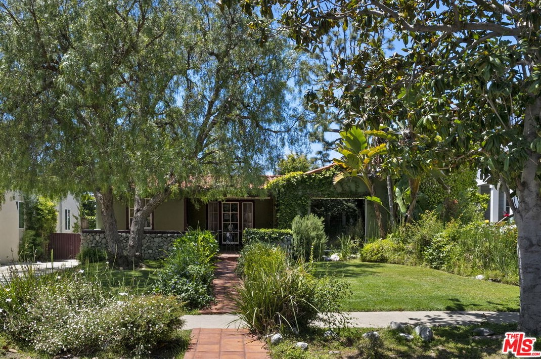 2073 Kerwood Ave, Los Angeles, CA 90025-6006