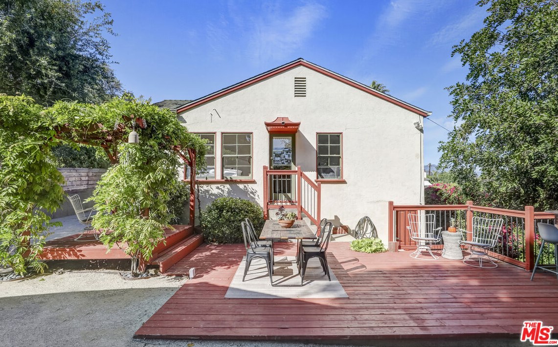 201 Wayland St, Los Angeles CA  90042-3539 exterior