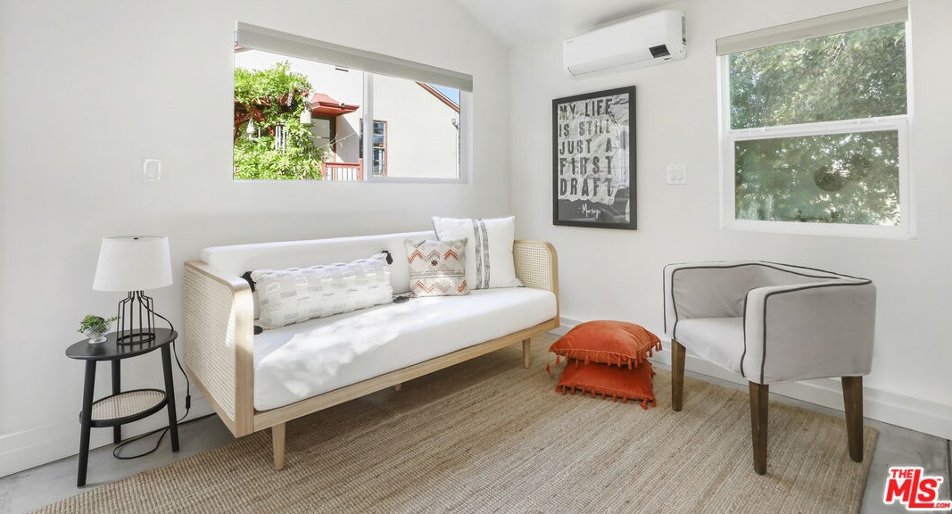 201 Wayland St, Los Angeles CA  90042-3539 exterior