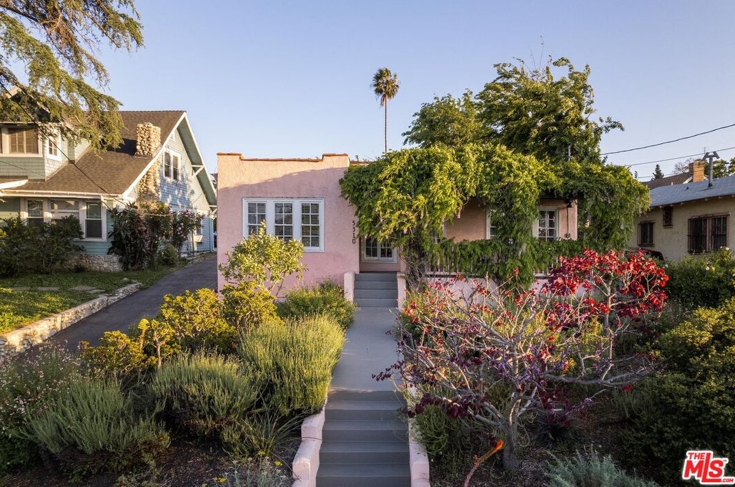 5310 Aldama St, Los Angeles, CA 90042-3327