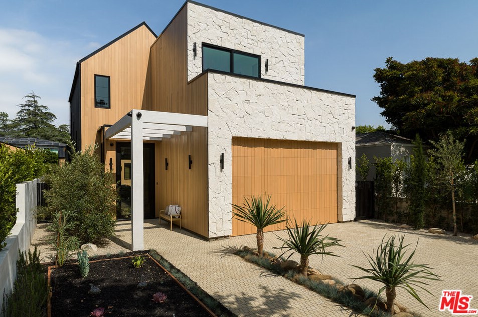 4552 Wortser Ave, North Hollywood, CA 91604