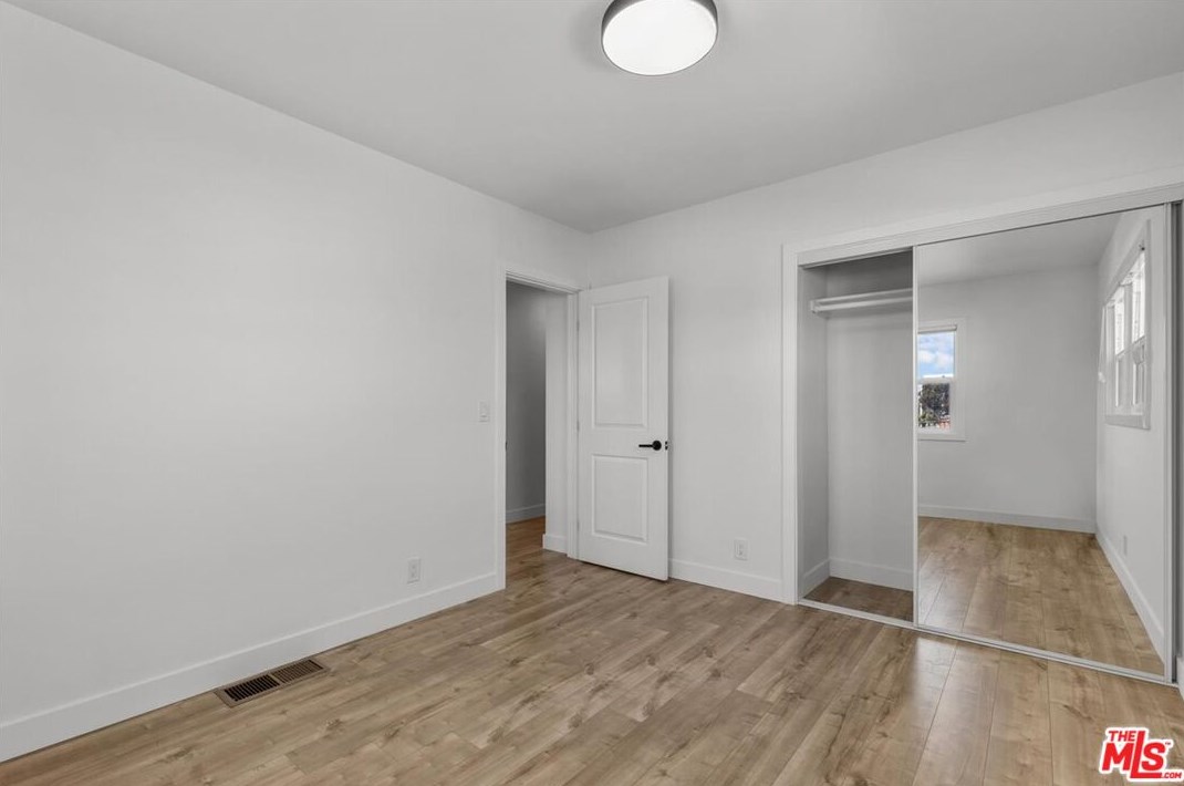 1848 Seigneur Ave, Los Angeles CA  90032-4026 exterior