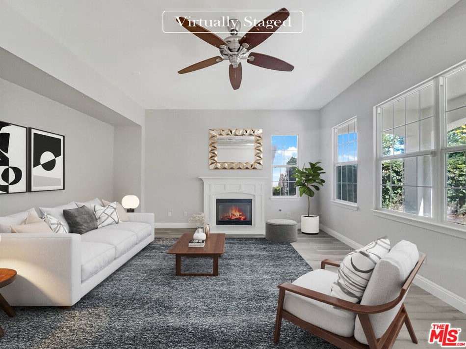 23808 Bayview Ct, Santa Clarita, CA 91355-1610
