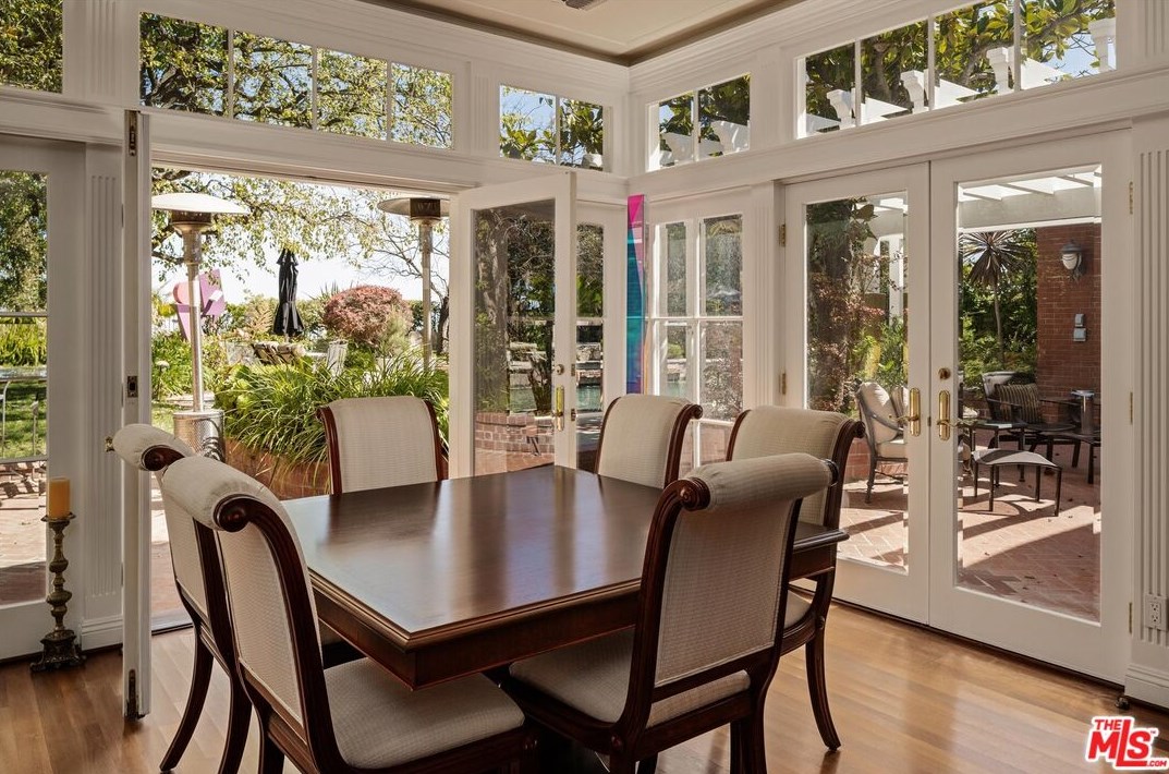 15524 Collina Strada, Los Angeles CA  90077-1514 exterior