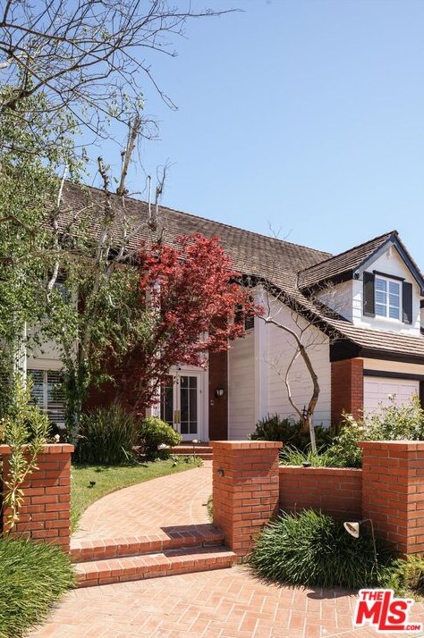 15524 Collina Strada, Los Angeles CA  90077-1514 exterior