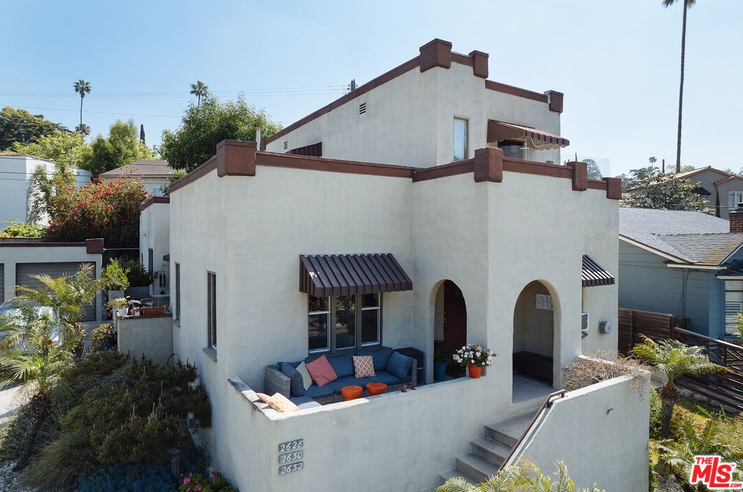 2628 Armstrong Ave, Los Angeles, CA 90039-2613