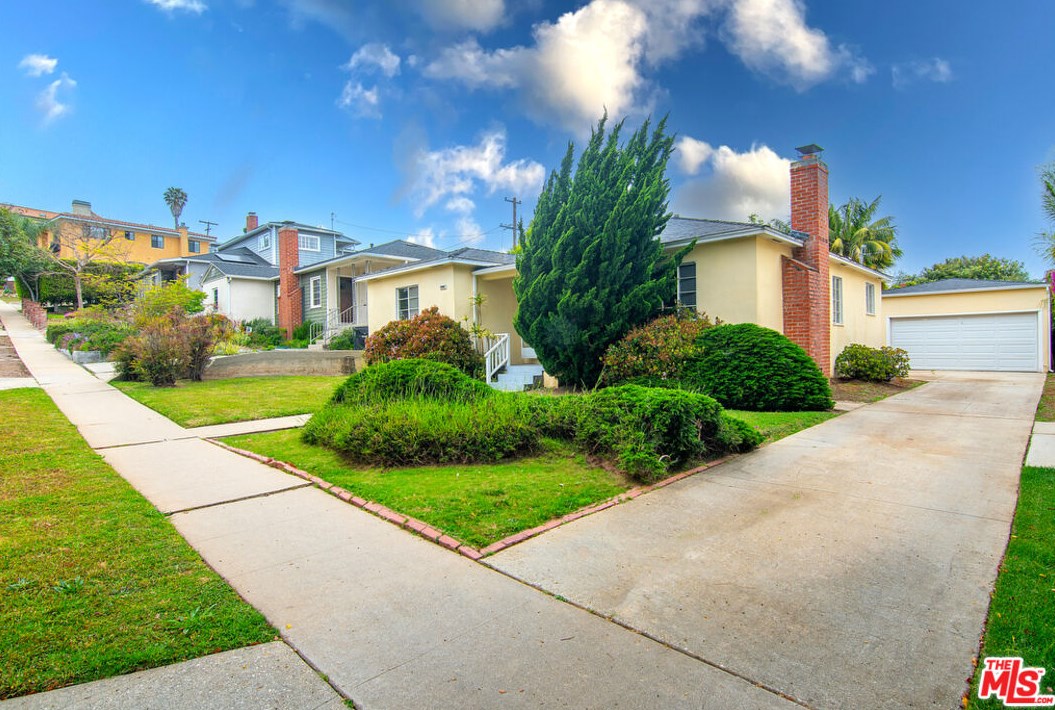 12041 Marine St, Los Angeles, CA 90066