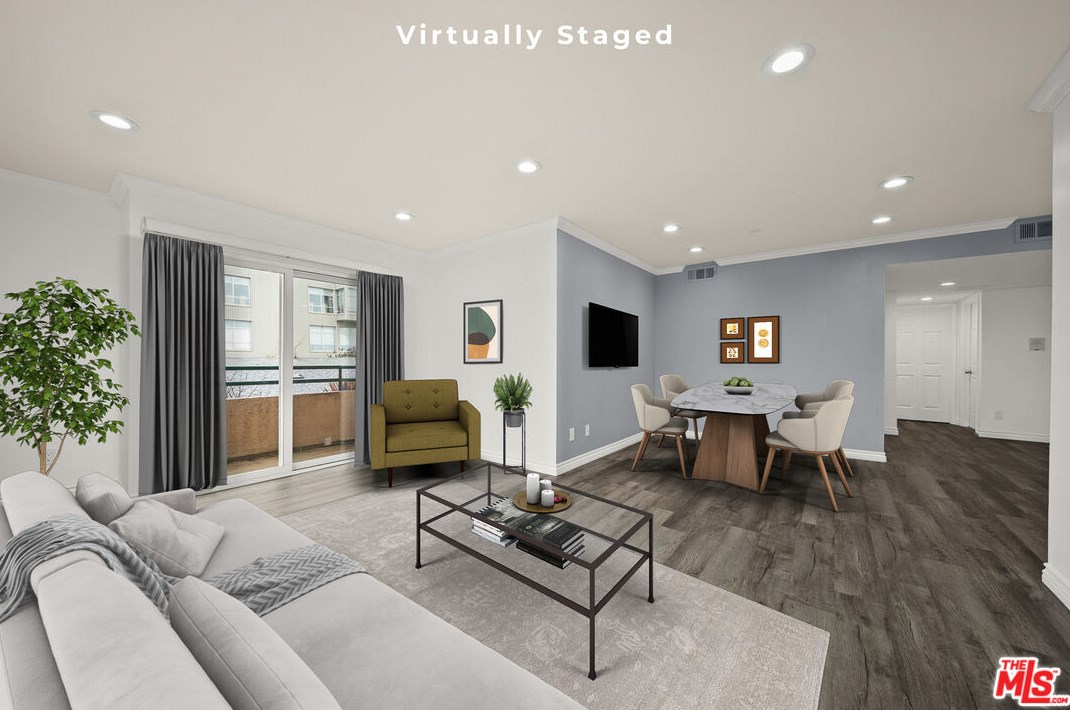 1527 9th St #201, Santa Monica, CA 90401