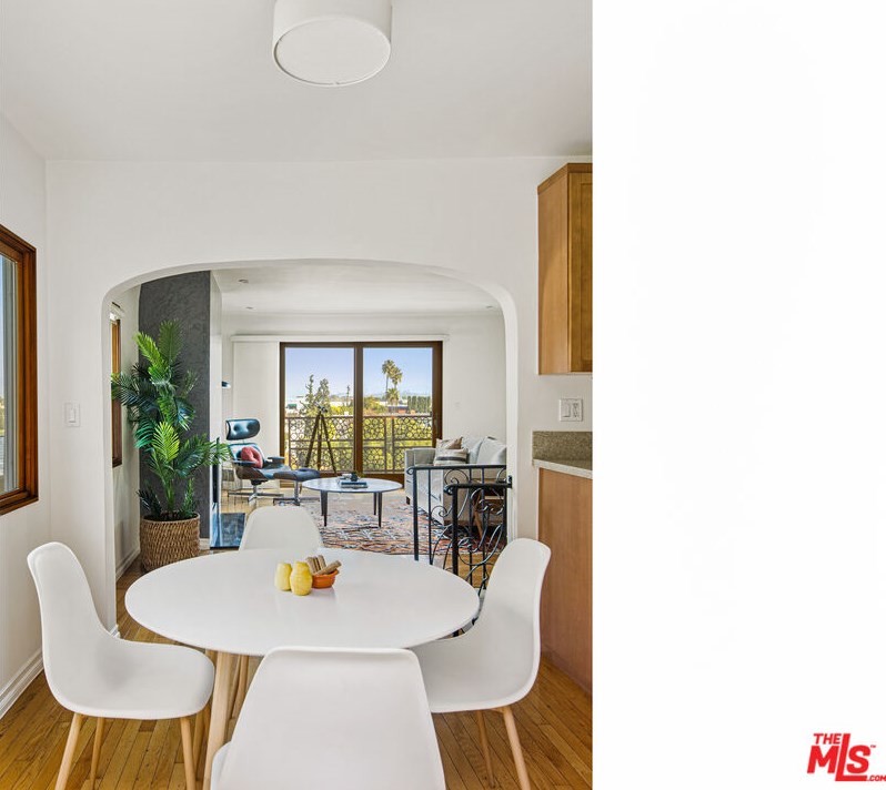 2435 Lyric Ave, Los Angeles CA  90027-4654 exterior
