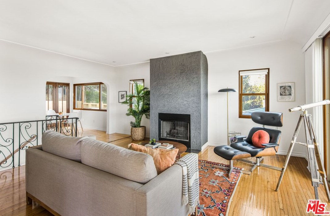 2435 Lyric Ave, Los Angeles CA  90027-4654 exterior