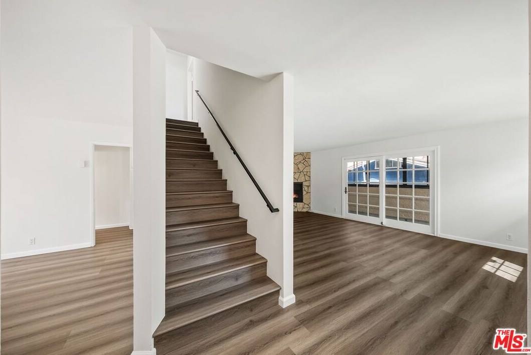 1143 22nd St #1, Santa Monica, CA 90403